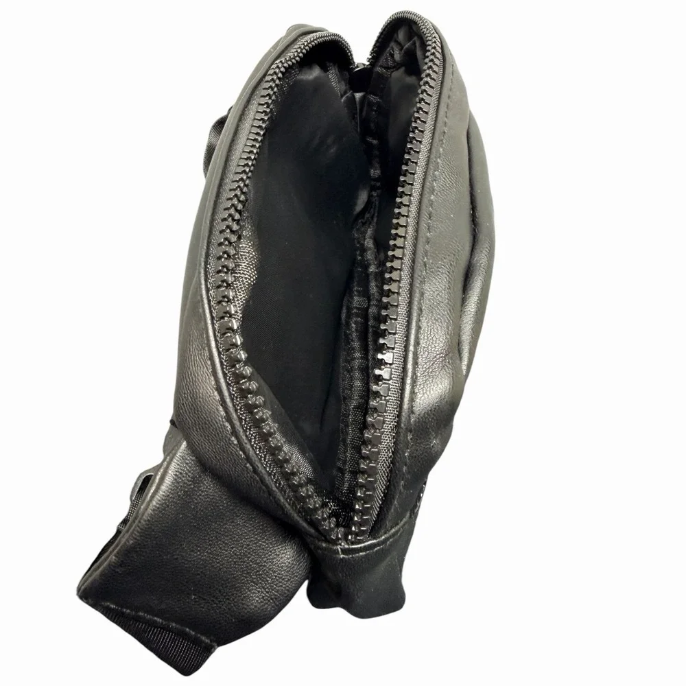 Steve Madden Black Faux Leather Belt Bag / Crossbody Fanny Pack Adjustable Strap - Picture 3 of 7